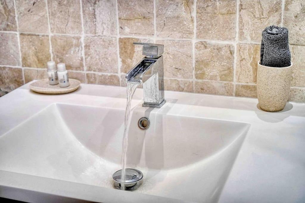 Croisette 8/10 Pers Apartment Кан Екстериор снимка